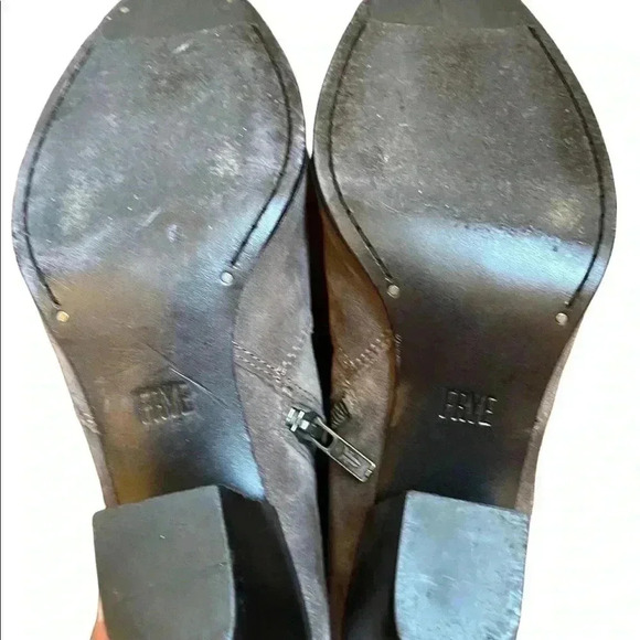 Frye Women’s Suede Reed Ankle Boots Size 9 - Picture 5 of 12